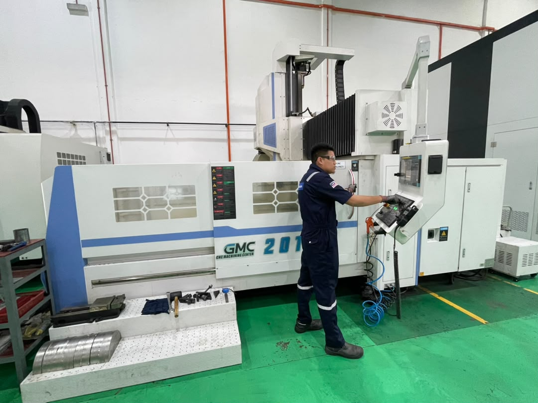 CNC Milling Machine 3-Axis, 2200mm x 1300mm