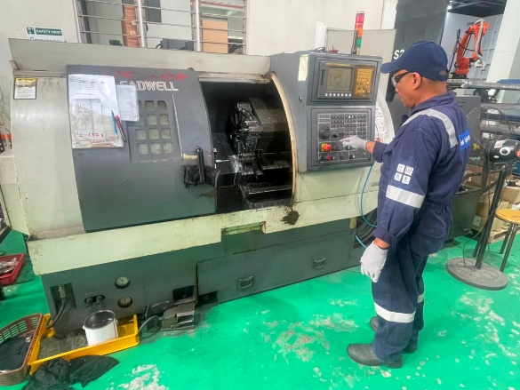 Lathe Machine, 150mm