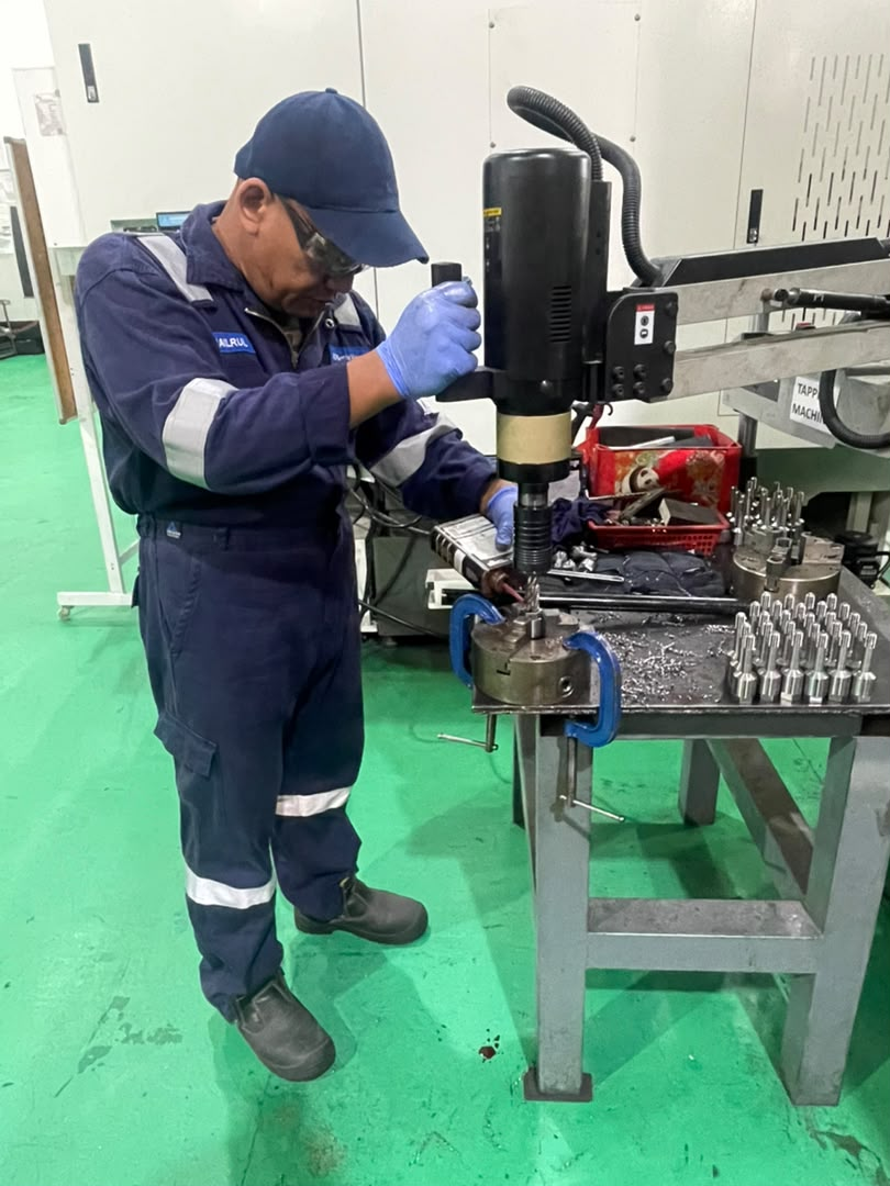 Tapping Machine